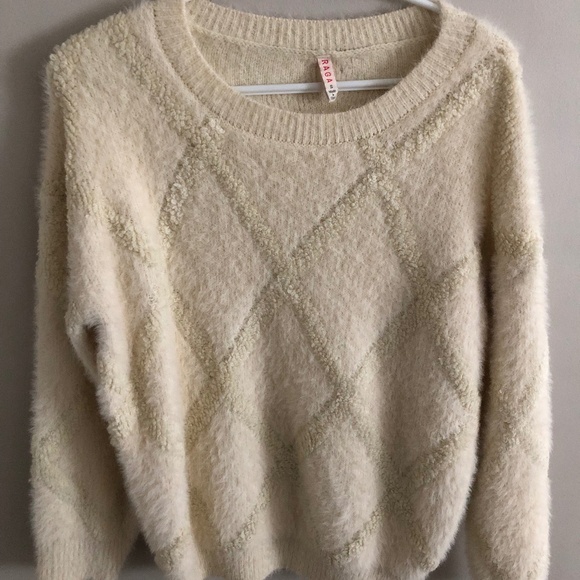 Raga Cream Sweater - Picture 1 of 3
